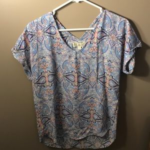 Pattern shirt